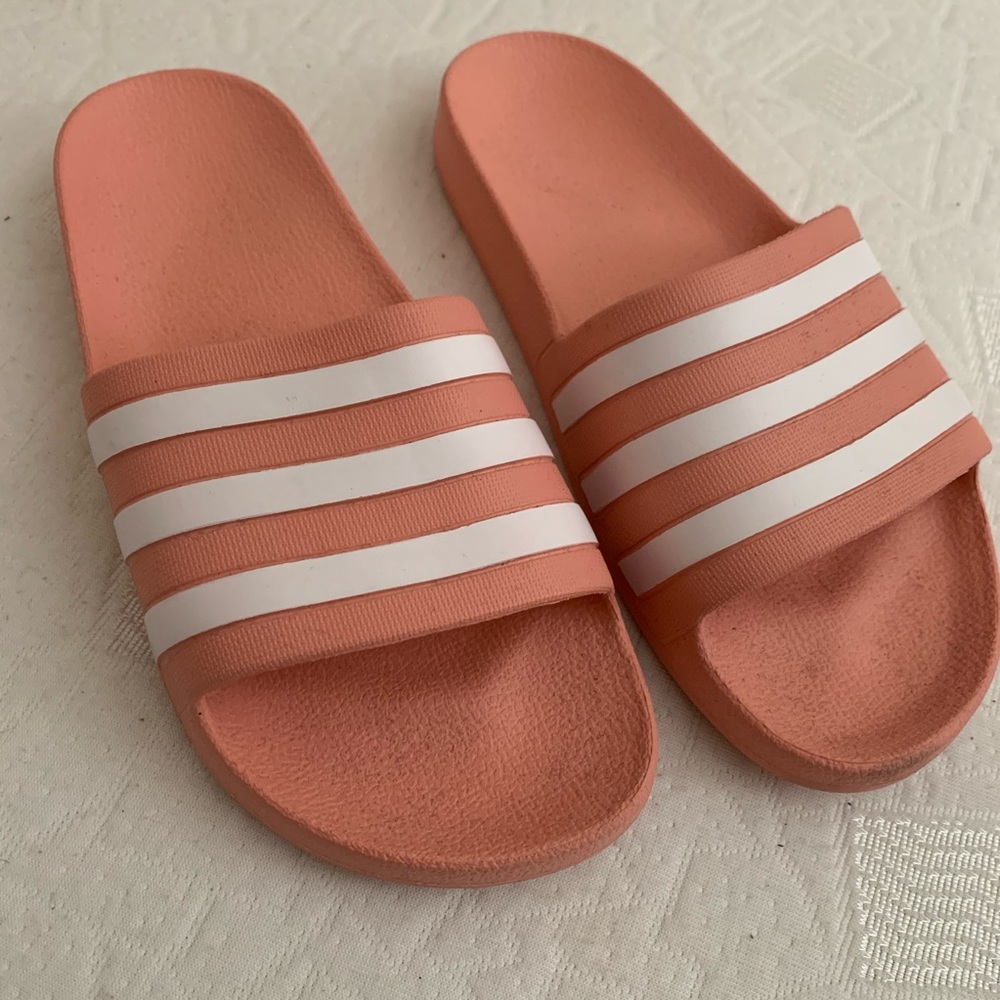 Adidas Slip Ons Coral Size 8